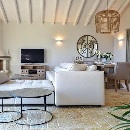 Meraviglia Luxury House